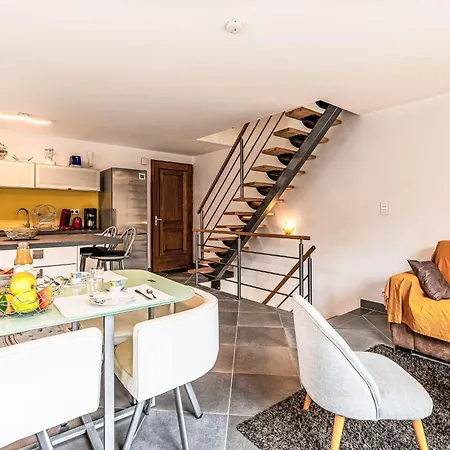 بيت للعطل Maison Entre Et Montagne *